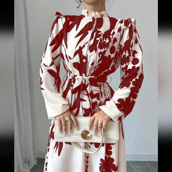 Women's Floral Print Front Button Cinched Waist Wrap Dress, Long - Picture 5 of 5